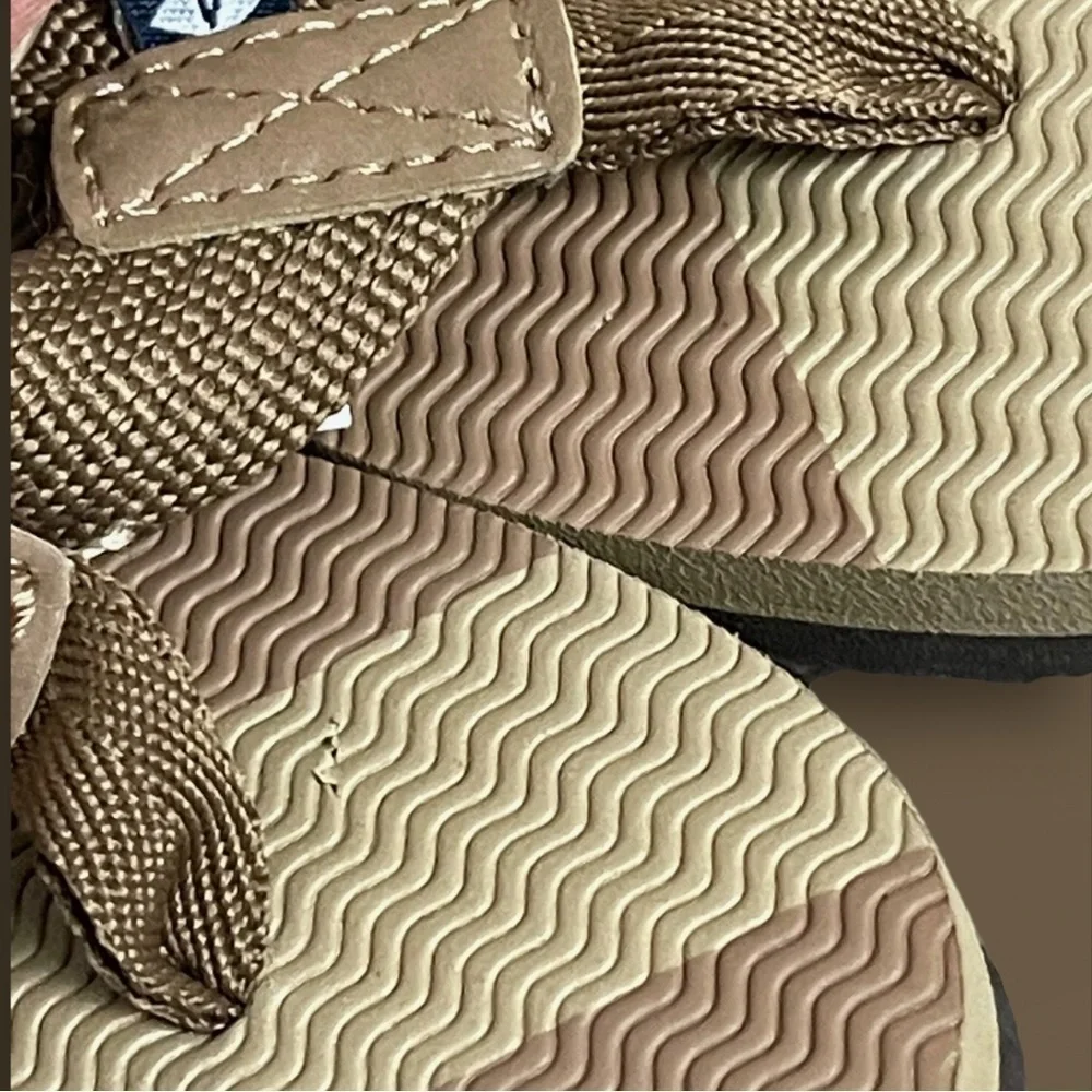 SPERRY Youth Calypso Sandals Size 4M Brown and Tan Like New!
